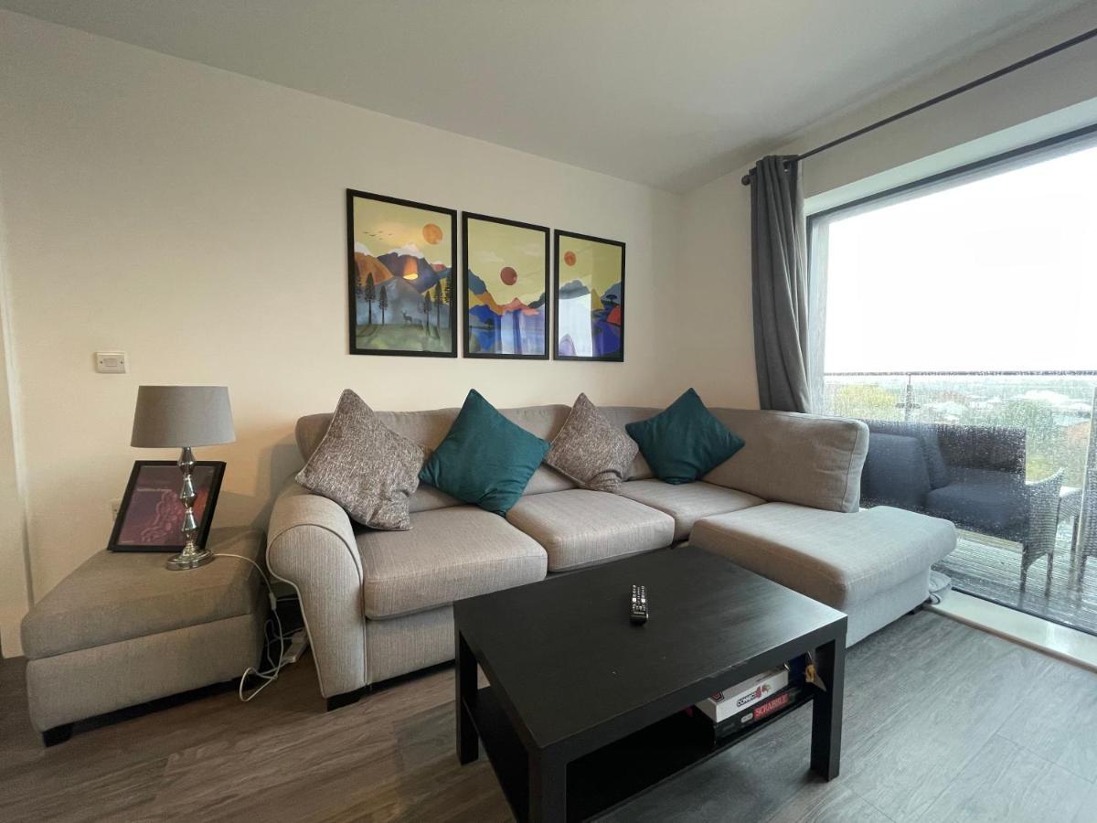 Balcony Marina Apartment With City Skyline Views - Free Secure Parking Manchester Exteriör bild